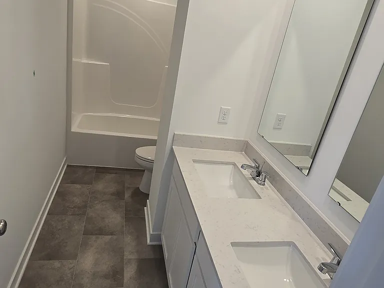 436 Eisenhower St — Photo 17