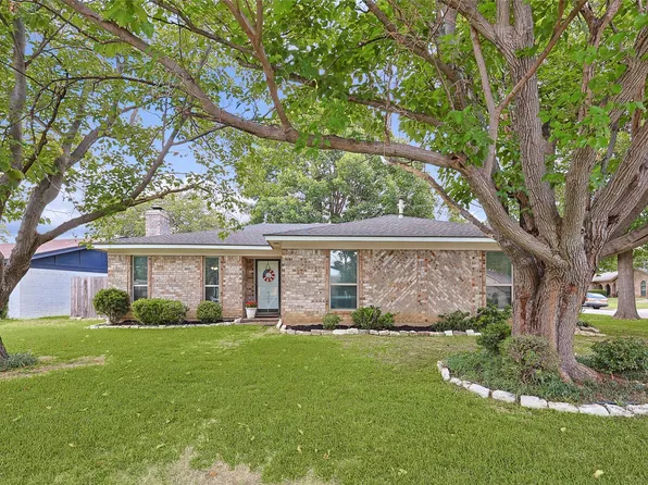 4305 Aspen Way, Haltom City, TX 76137