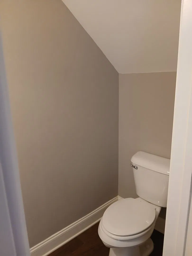 4 Bed /4.5 Bath — Photo 4