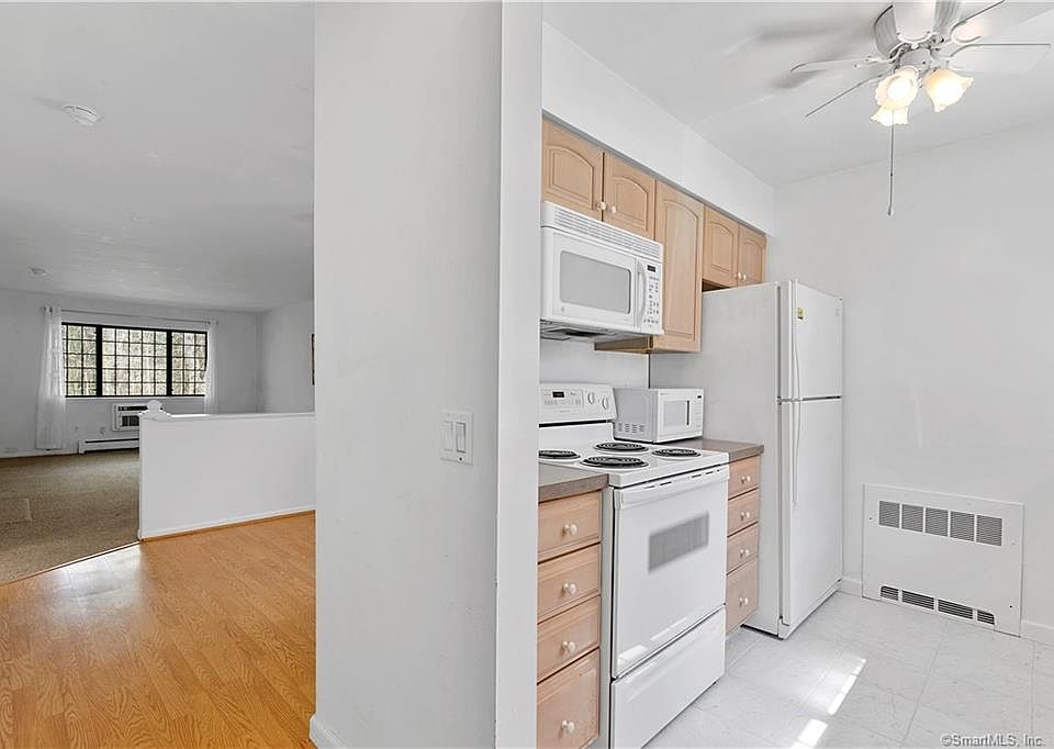 Foxwood Condominiums Milford, CT Zillow