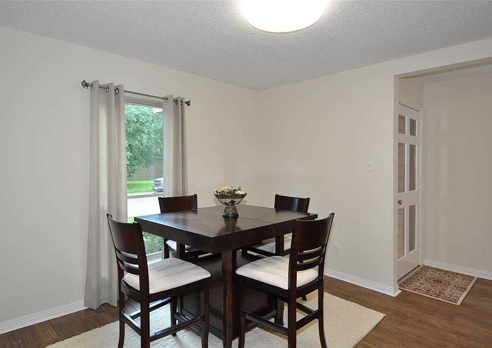 1st image of 7911 Deaton Dr