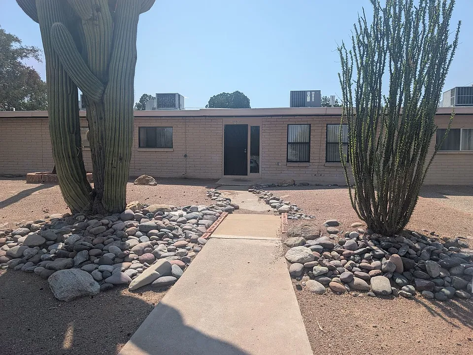 2319 N Sonoita Ave #1101