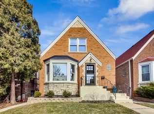 7028 W Melrose St, Chicago, IL 60634