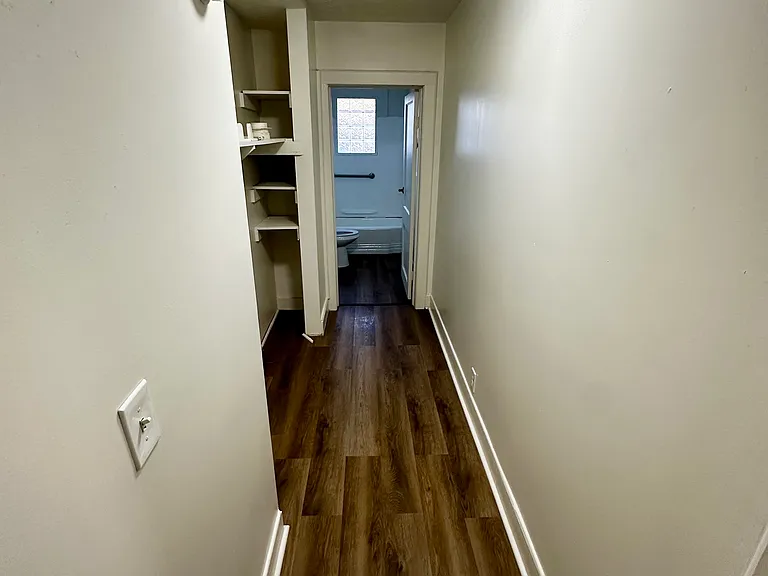 304 Hill St #A — Photo 9