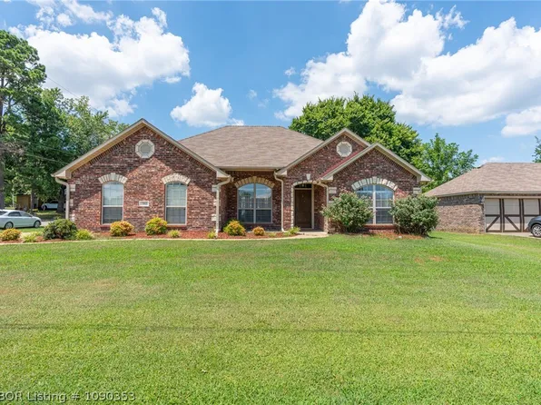 702 E Knoxville St, Greenwood, AR 72936