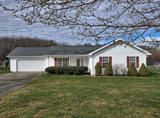 1670 Powder Branch Rd, Johnson City, TN 37601