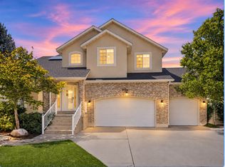 7126 S Griffiths Pl, Cottonwood Heights, UT 84121