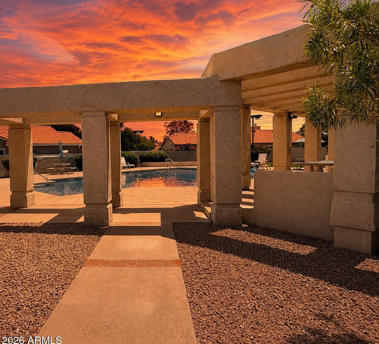 4 bed, 2.5 bath, 2100 sqft, $2,550 — Photo 1