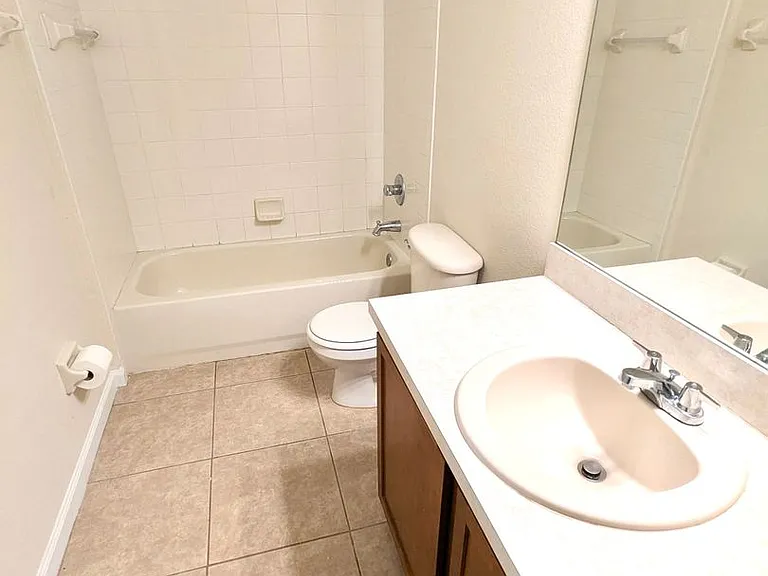 1918 Yellowfin Dr — Photo 15