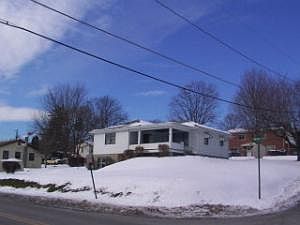 1st image of 701 Woodys Ln