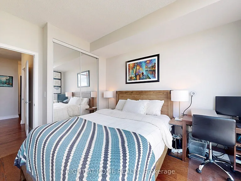 231 Fort York Blvd #2309 — Photo 14