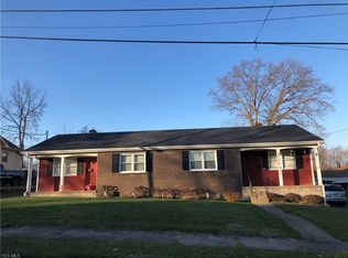 49 Harvey St, Struthers, OH 44471