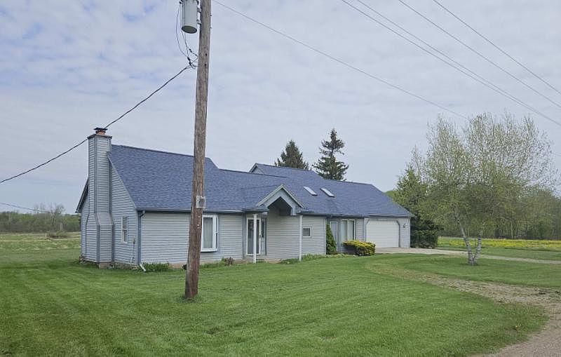 6920 Snover Rd, Decker, MI 48426 Zillow