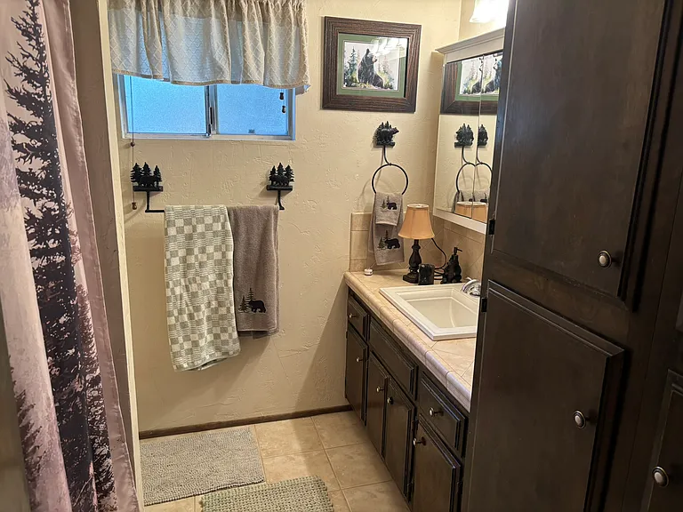304 E Mojave Blvd — Photo 12