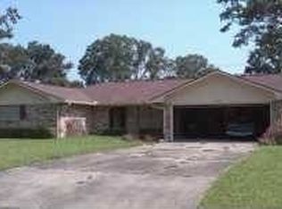 12241 Mollylea Dr, Baton Rouge, LA 70815