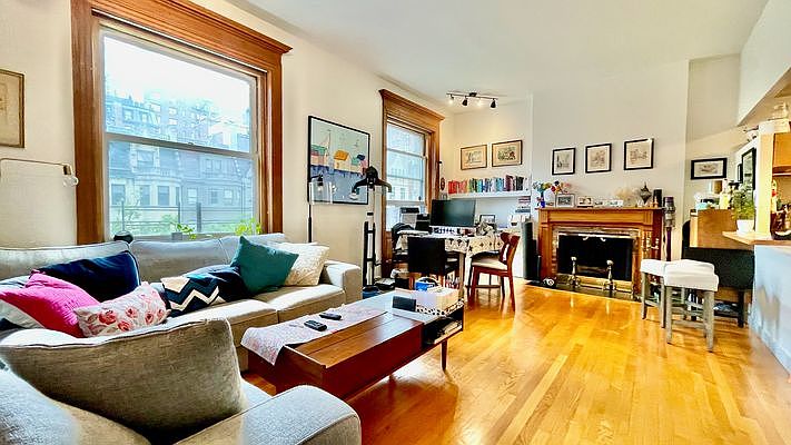1st image of 355 W End Ave APT 4F
