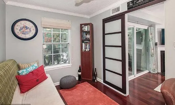 7751 Inversham Dr — Photo 5