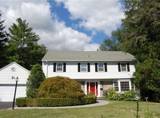 7 Hathaway Rd, Scarsdale, NY 10583