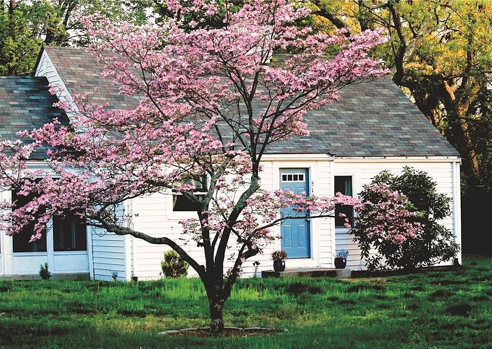1st image of 510 Squantum Dr