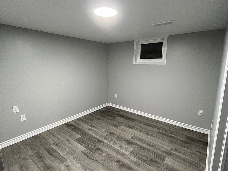 615 Gibbons St #BASEMNT — Photo 5