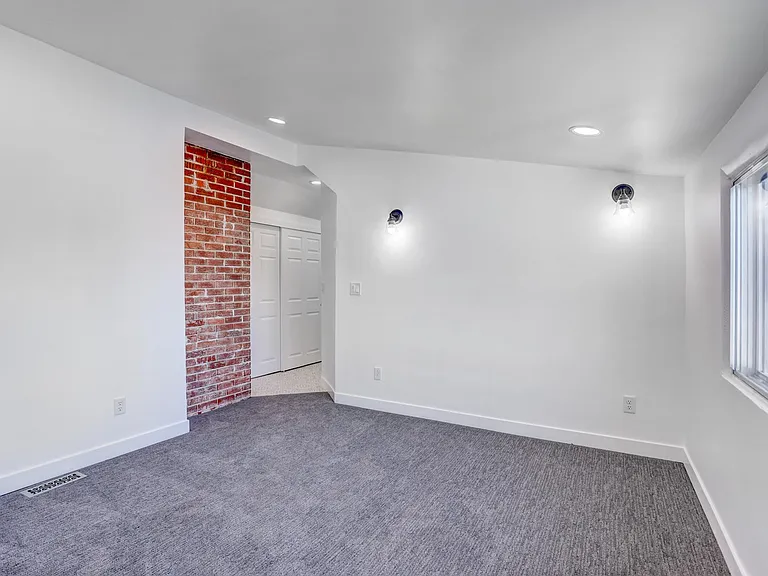 3915 W 53rd Ave — Photo 34