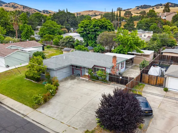 5140 Black Oak Rd, Concord, CA 94521