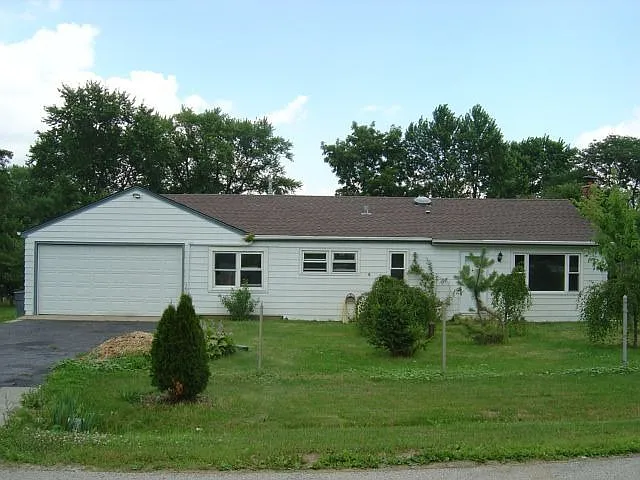 2N255 Pleasant Ave photo 1