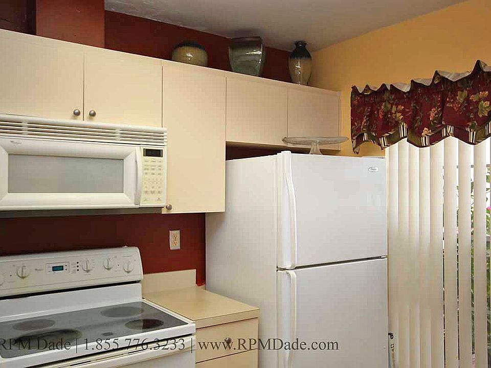 1st image of 12118 SW 110th Street Cir N