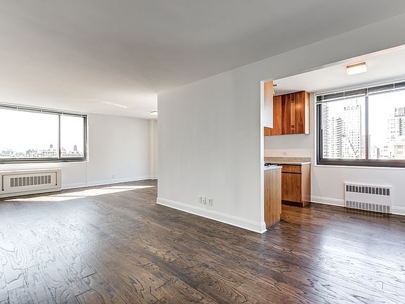 3rd image of 200 E 82nd St APT 19D
