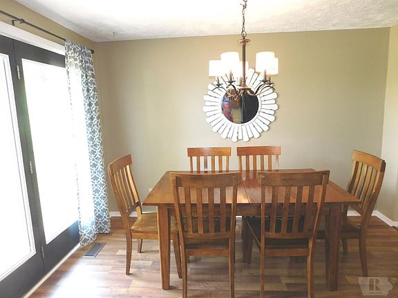 3rd image of 1422 Northwood Dr
