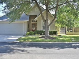 105 Double Eagle Dr, Austin, TX 78738