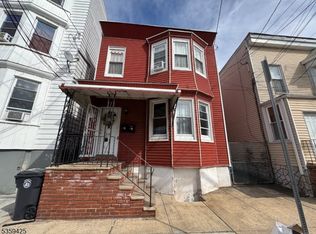 27 Highland Ave, Newark, NJ