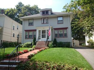 104 Maple St, West Roxbury, MA 02132
