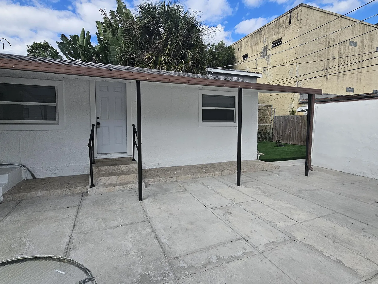 1 bed, 1.0 bath, 400 sqft, $1,500 — Photo 2