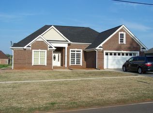 127 Bobo Rd, Hazel Green, AL 35750