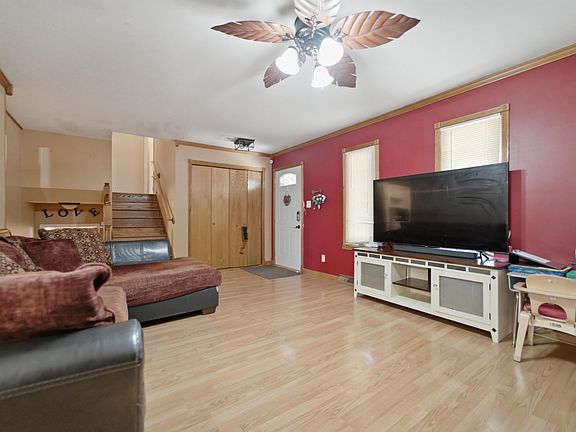 4th image of 8695 Clark Pl