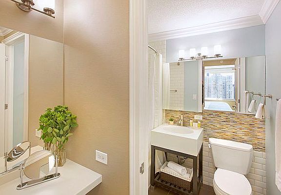 3rd image of 417 E 57th St #4C