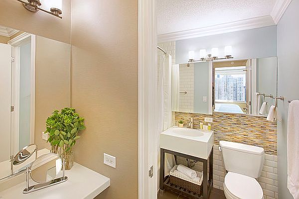 1st image of 417 E 57th St #17B