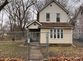 560 Schiller Ave, Akron, OH 44310