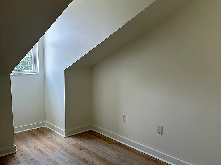1516 Brighton Pl #2 — Photo 6