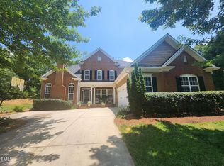 502 Willowmere Ct, Cary, NC 27513