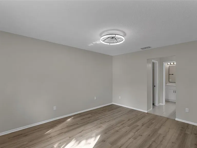 8313 Citrus Chase Dr — Photo 22