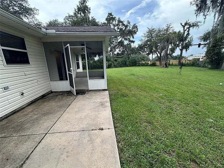 104 Cherry Blossom Ln — Photo 23