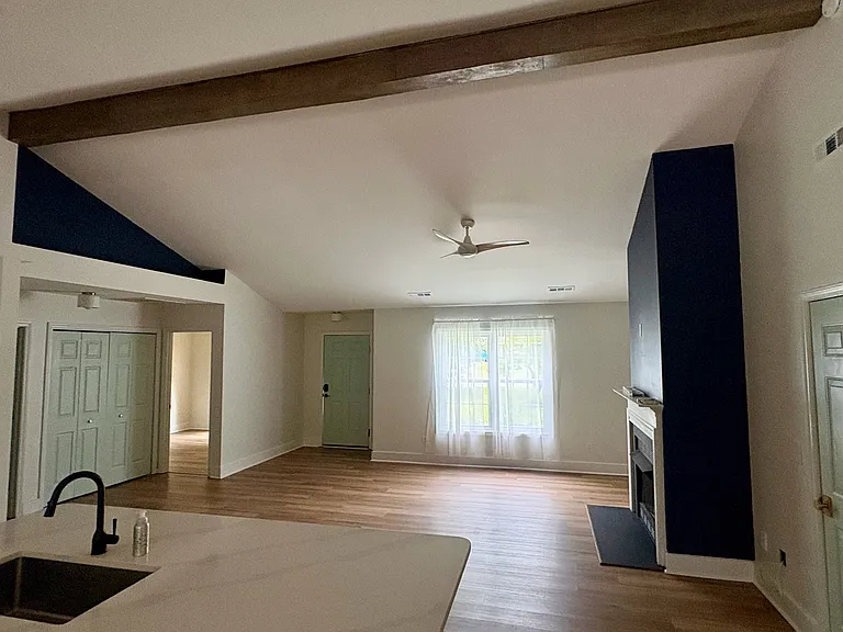 4853 College Acres Dr — Photo 8