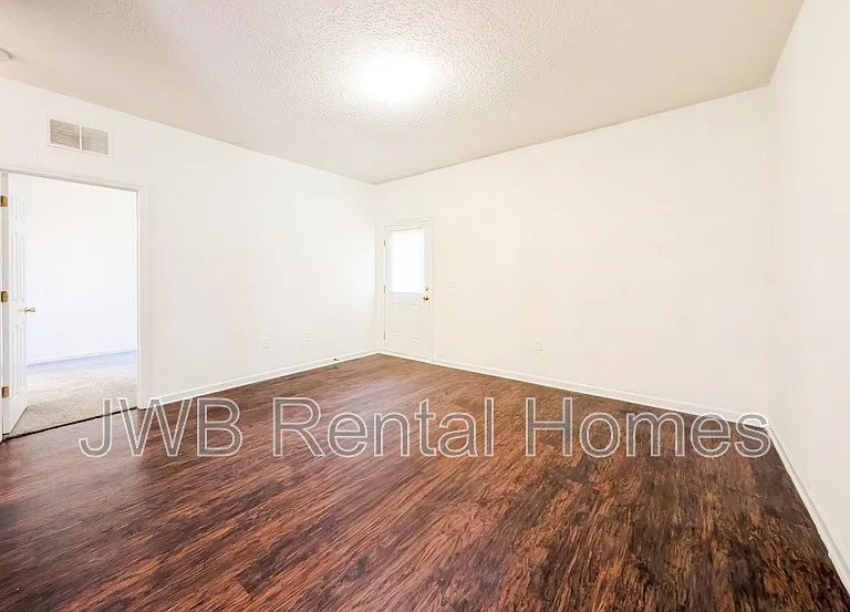 8450 Jasper Ave — Photo 3