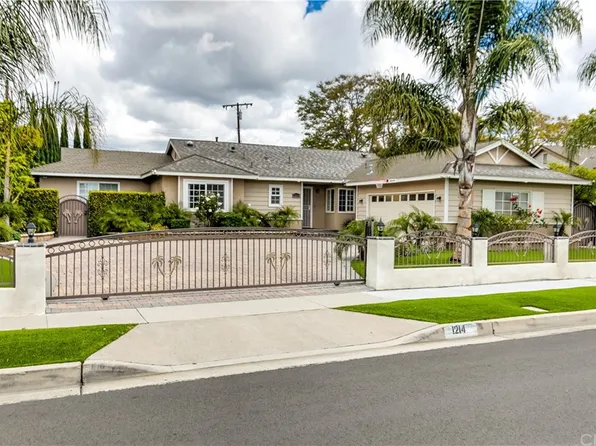 1214 S Kings Court Dr, Anaheim, CA 92804