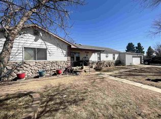 5911 Kincaid Rd, Roswell, NM 88203