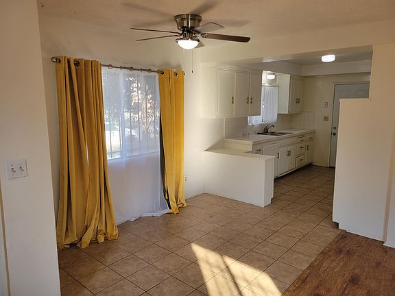 Dinette area and kitchen