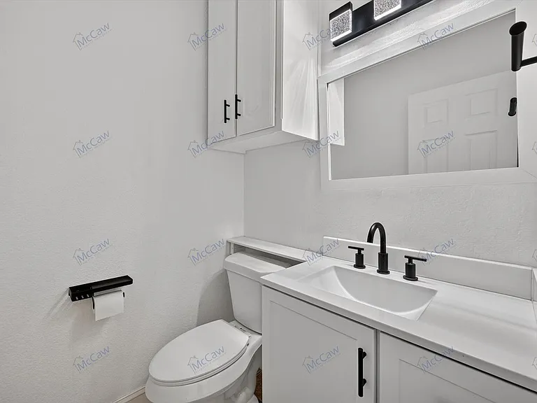 2208 Grizzly Run Ln — Photo 21