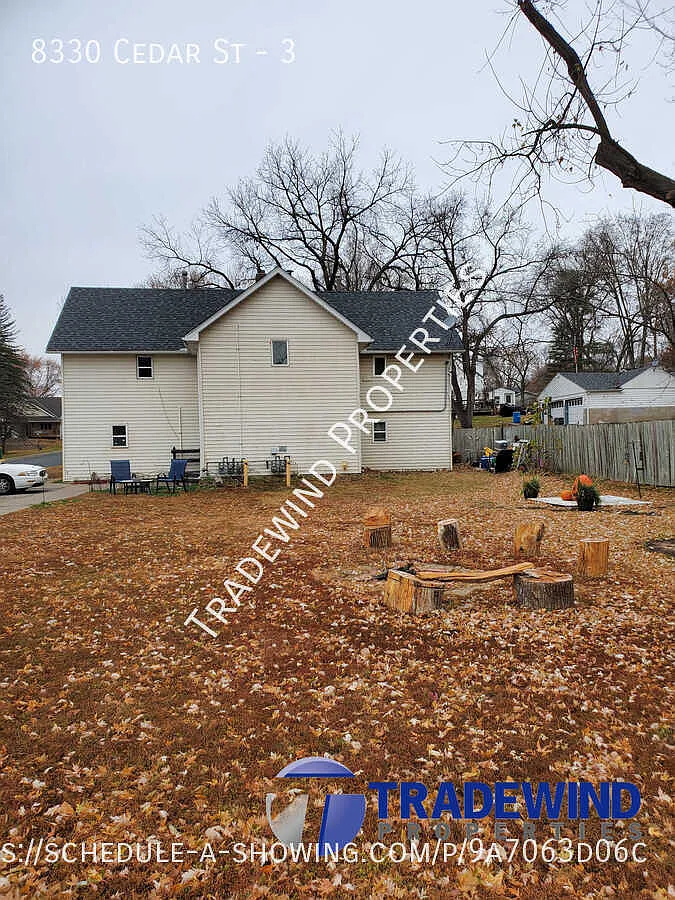 Cozy 2 Bed 1 Bath Condo Unit — Photo 1